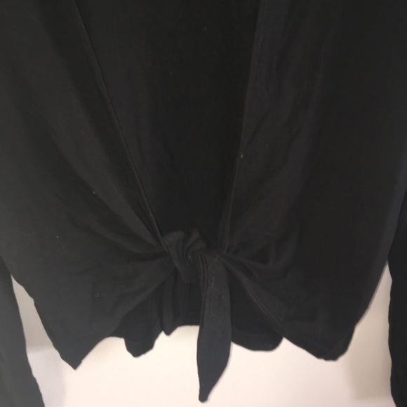 Fabletics Karen long sleeve open tie back - Picture 5 of 5